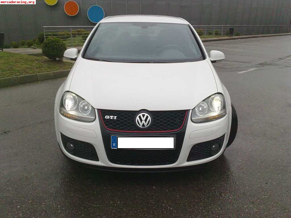 Golf gti v 12900€