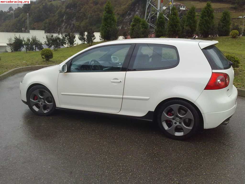 Golf gti v 12900€