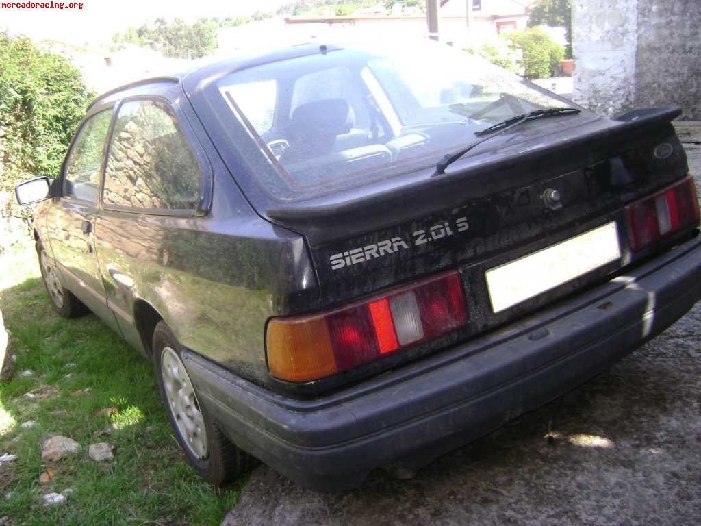 Se vende ford sierra 2.0 is