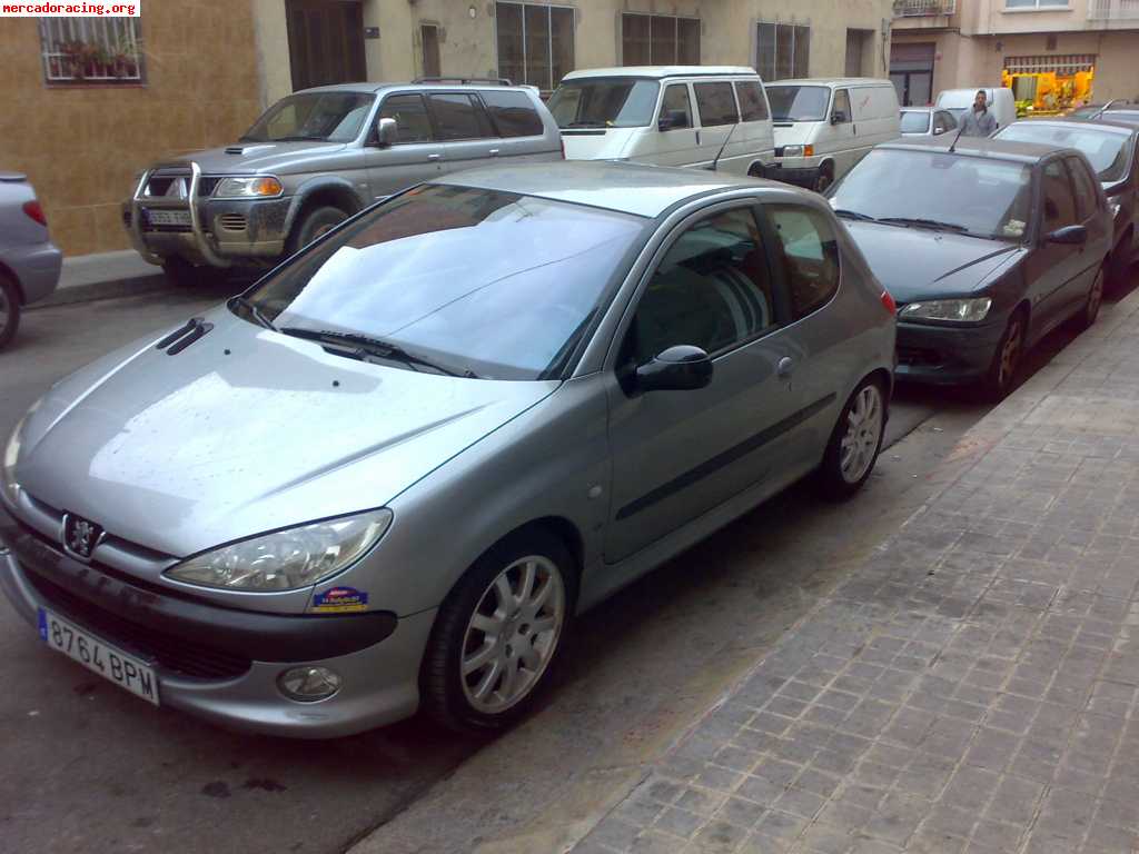 206 gti 2200€