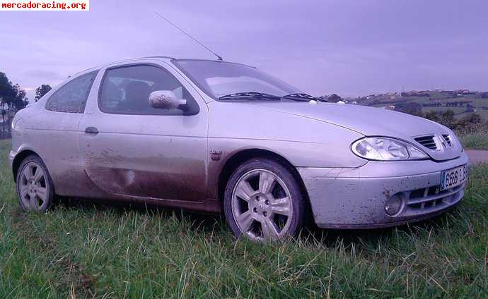 Renault megane coupe 2.0 16v 1500€(averia)