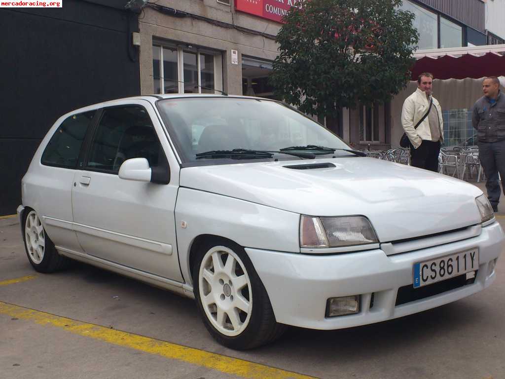 Clio 16v