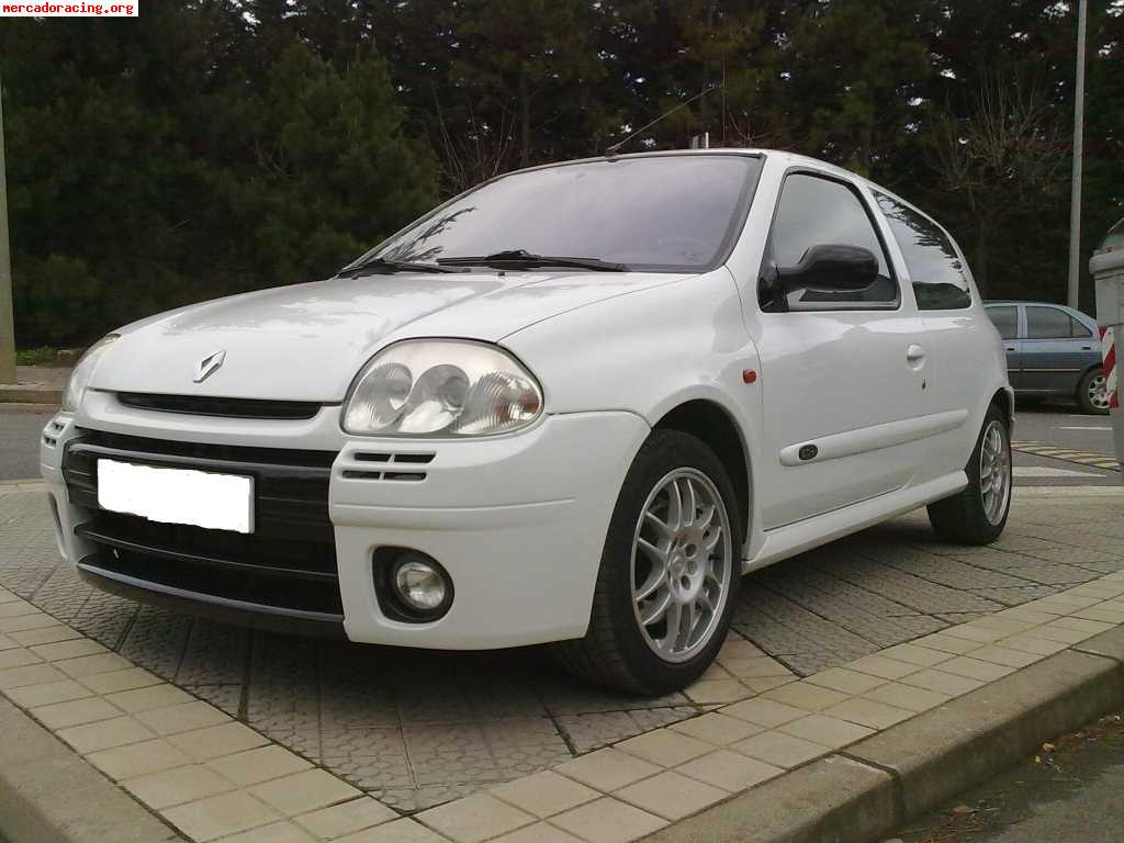 Renault clio sport 