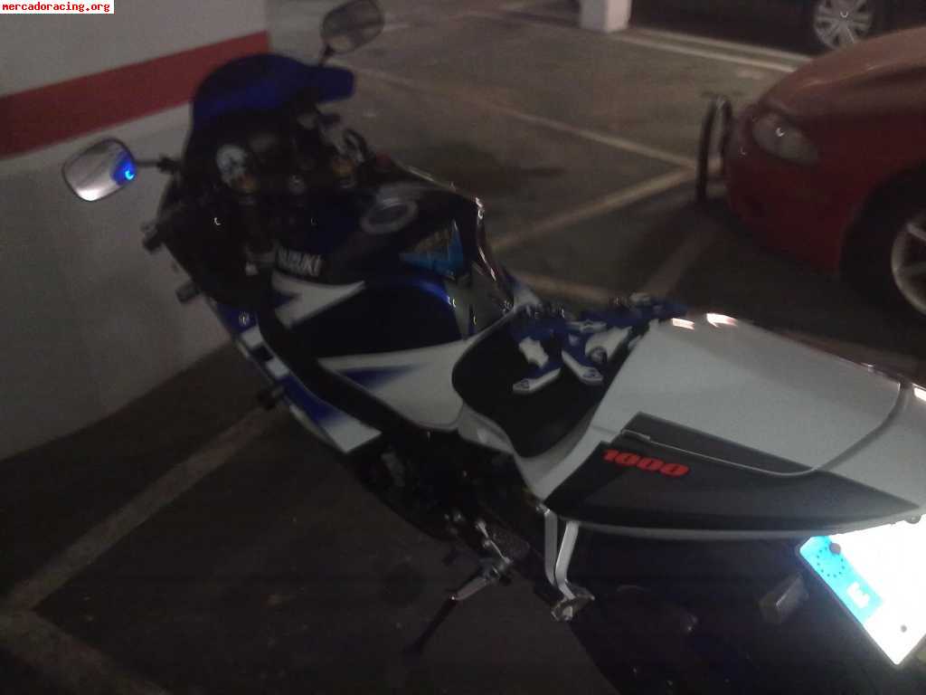 Se vende o se cambia por coche suzuki gsx r1000