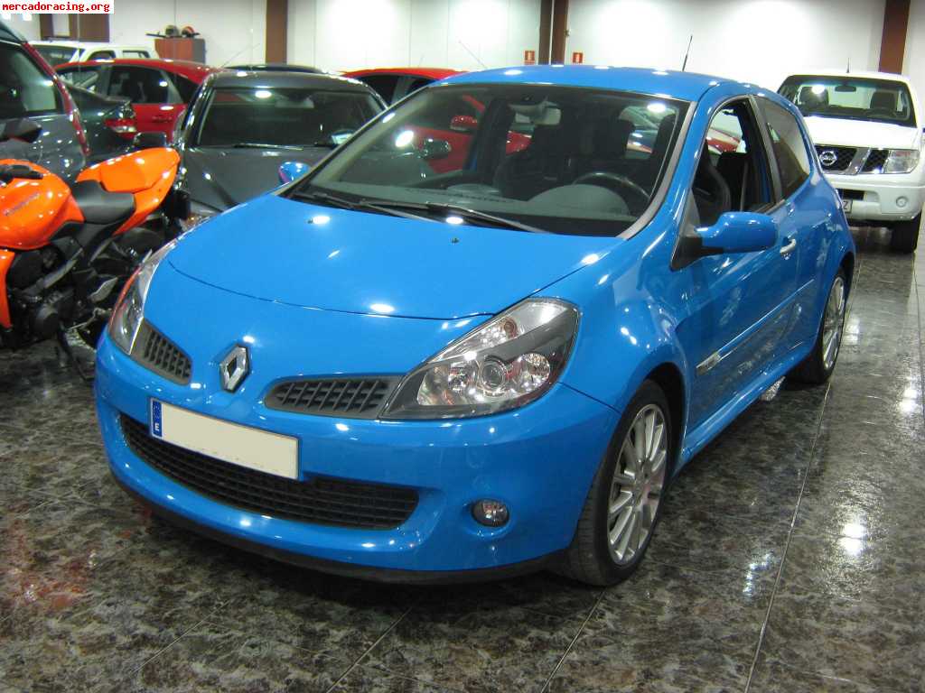 Clio f1 team