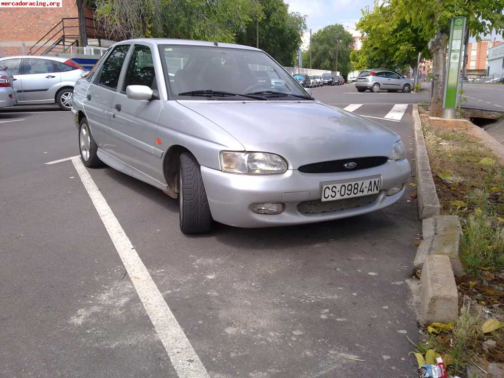 Ford escort xri 800€