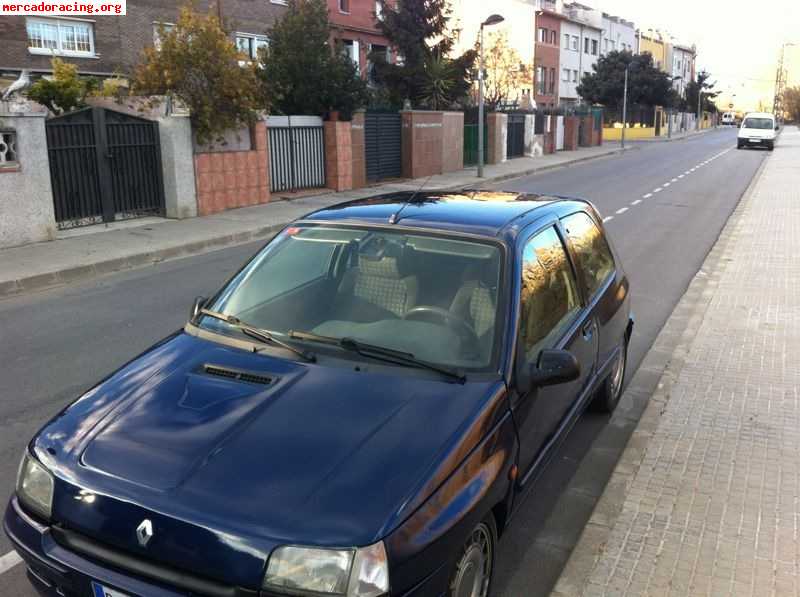 Vendo o cambio renault clio 1.8 16v 137cv, fase 1. en barcel