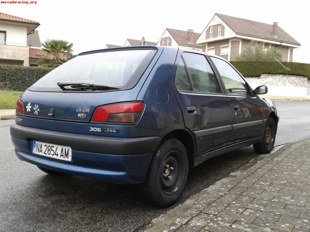 Peugeot 306