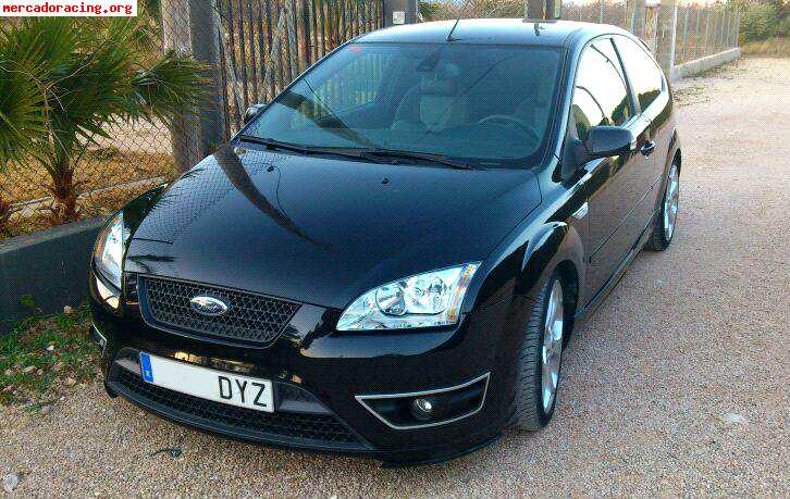 Vendo focus st 225