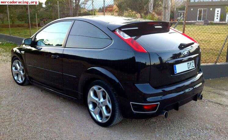 Vendo focus st 225