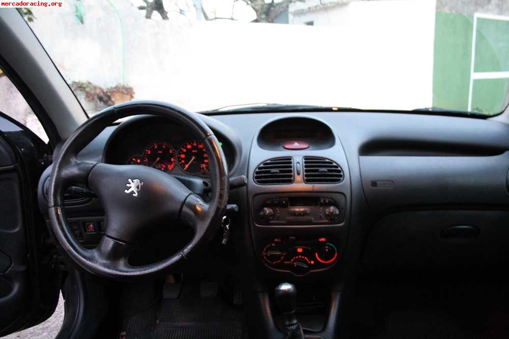 Peugeot 206 1.4 xs