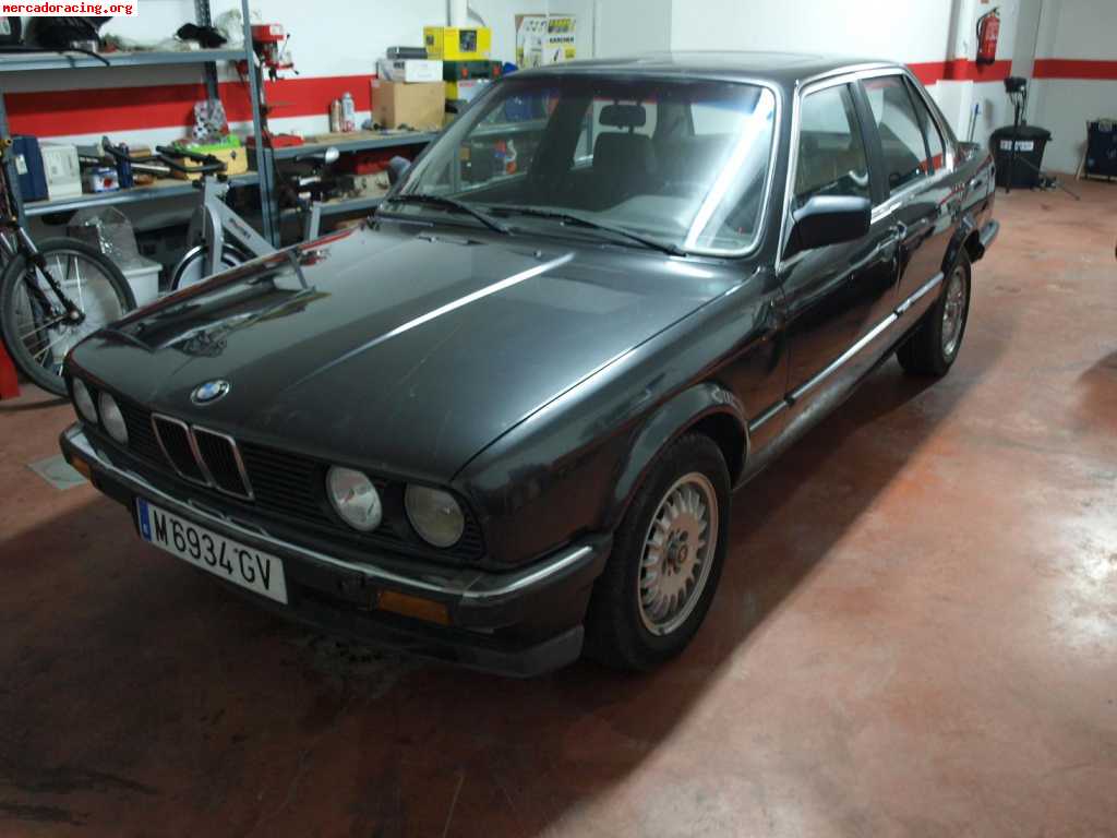 Bmw 323i e30 4 puertas