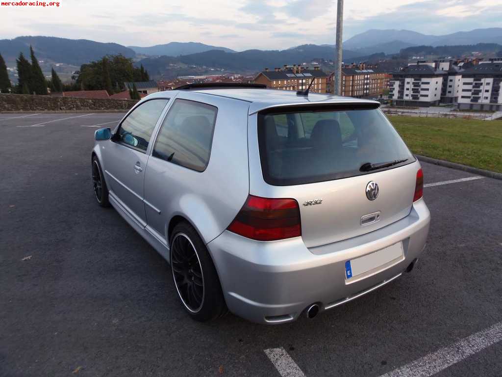 Golf r32 en muy buen estado!!