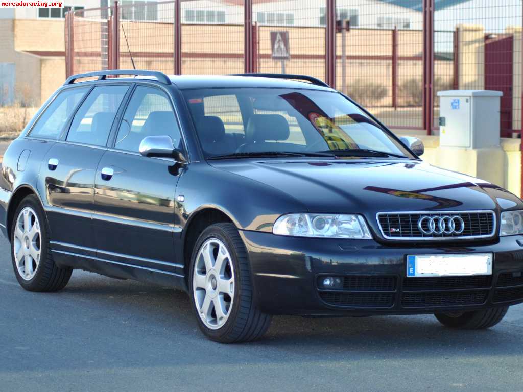 Se  vende  o se cambia audi  s4 2.7 biturbo año  2000