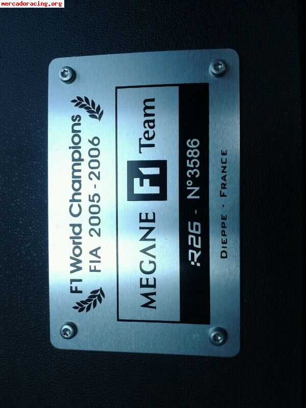 Se vende reanult megane f1 r26