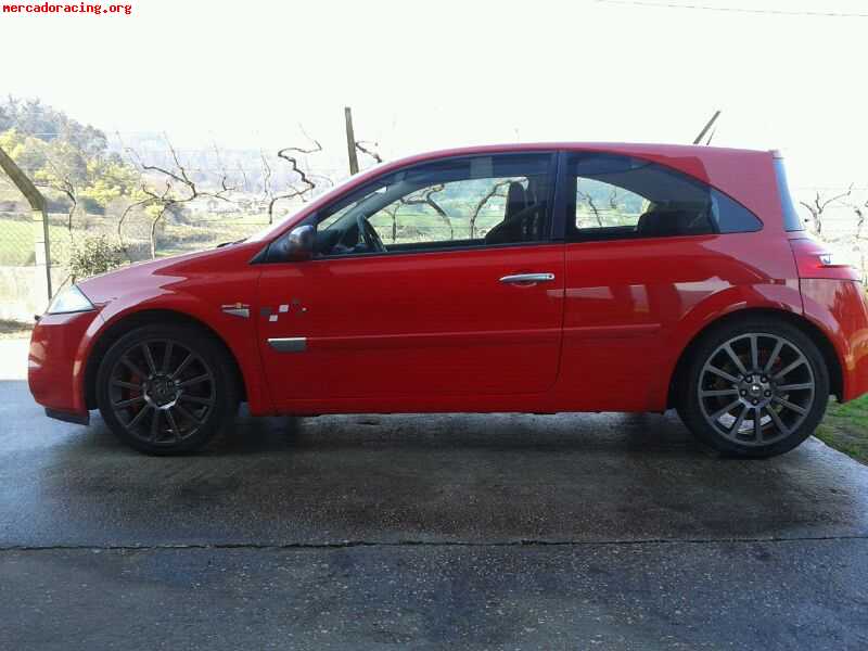 Se vende reanult megane f1 r26