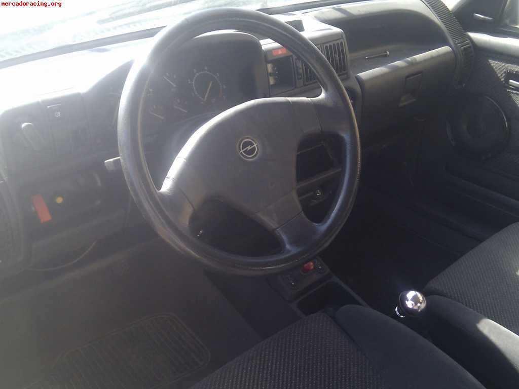 Corsa a gsi (900 euros)