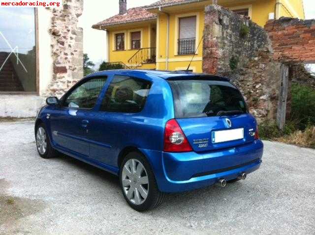 Clio sport 182