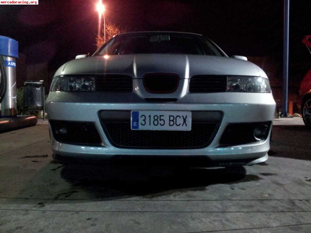 Se vende o cambia seat leon 1.8 20 vt