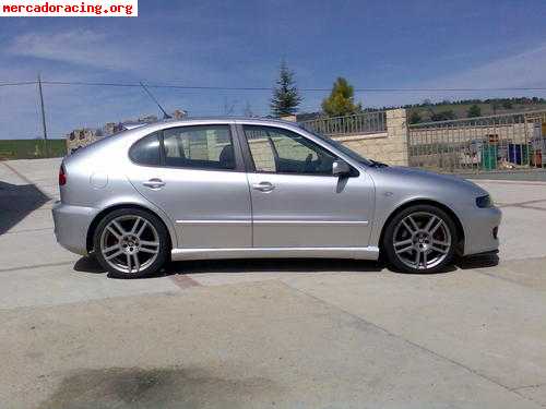 Se vende o cambia seat leon 1.8 20 vt