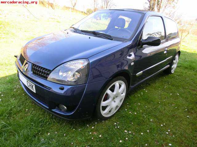 Clio sport  6999 e flaman