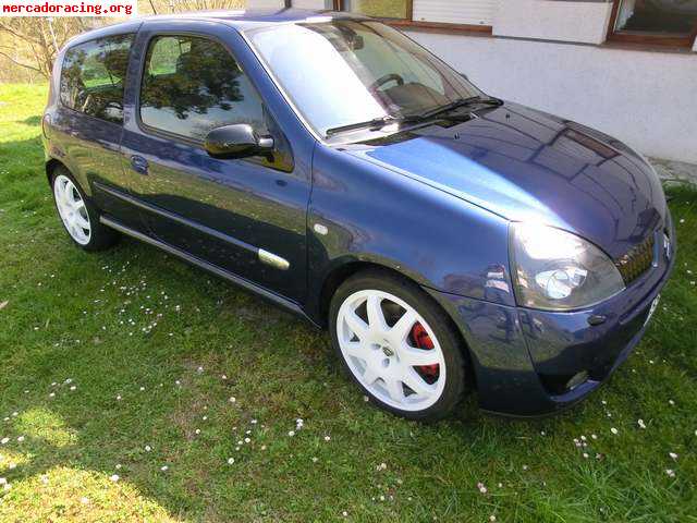 Clio sport  6999 e flaman