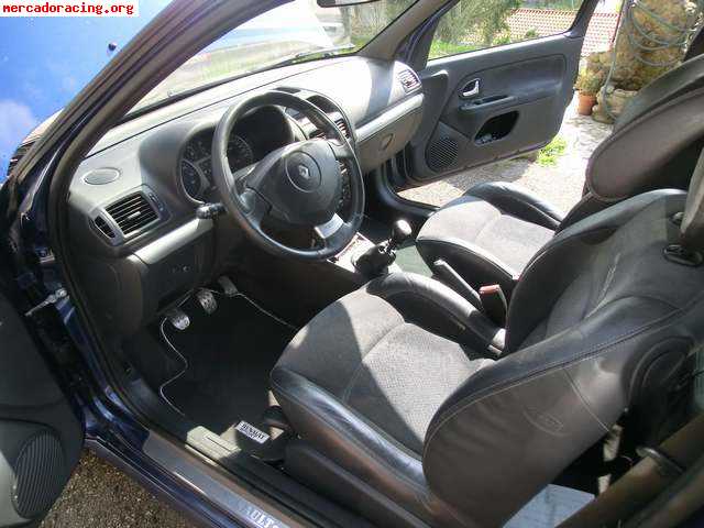 Clio sport  6999 e flaman