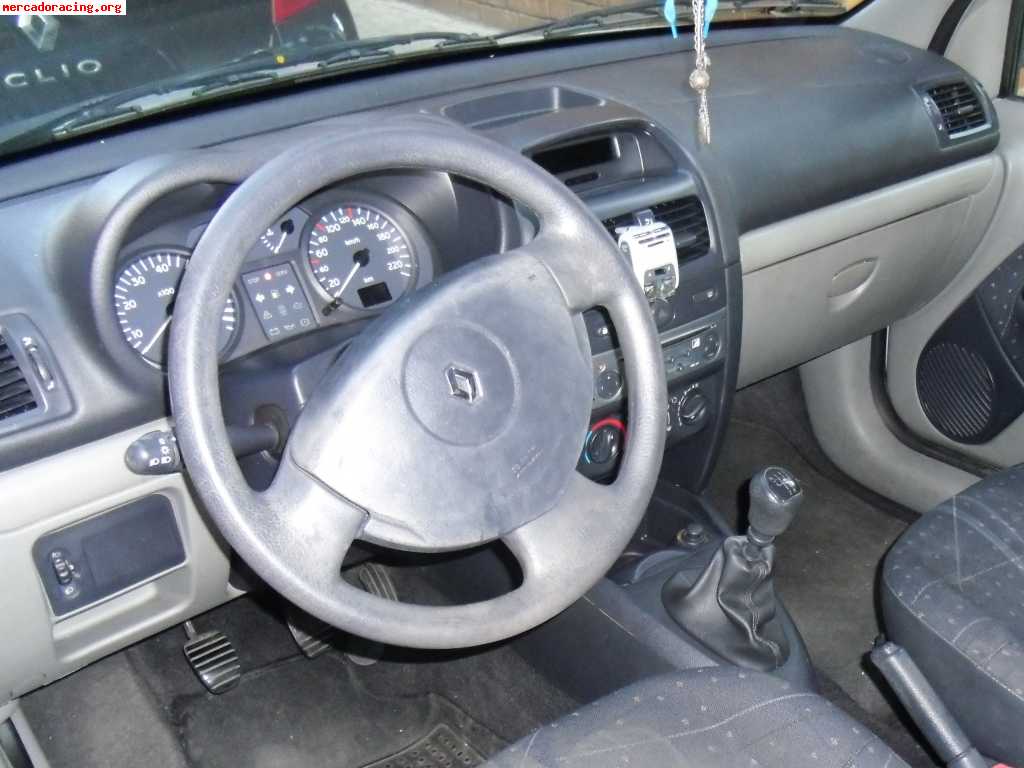 Vendo renault clio expression alize, 1.2 16v 74cv.