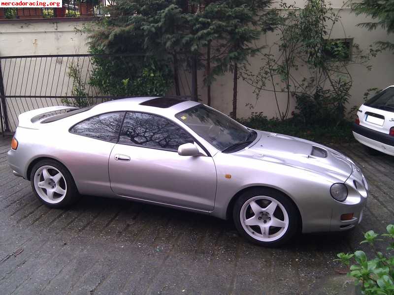 Toyota celica gt-four st205 (wrc) 