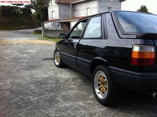 Se vende r11 turbo impecable