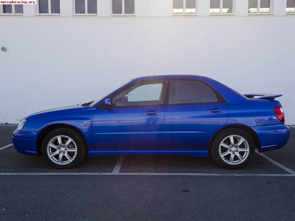 Se vende subaru impeza 2.0 ve 125 cv 8000 euros negociables.