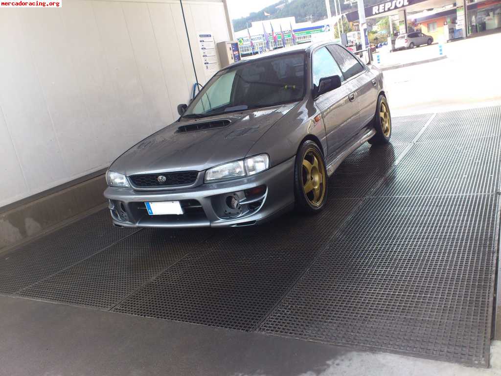 Subaru impreza gt turbo