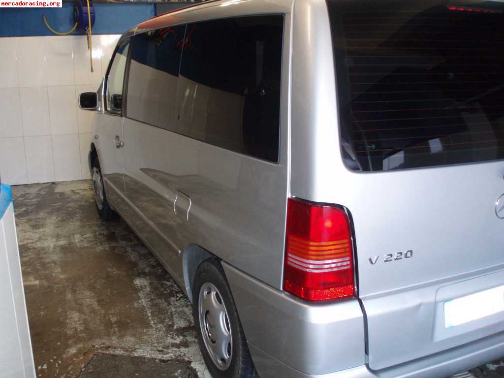 Mercedes v220 año 2003 impecable