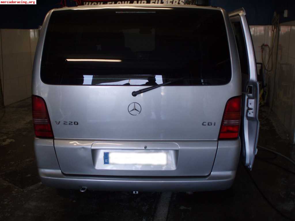 Mercedes v220 año 2003 impecable