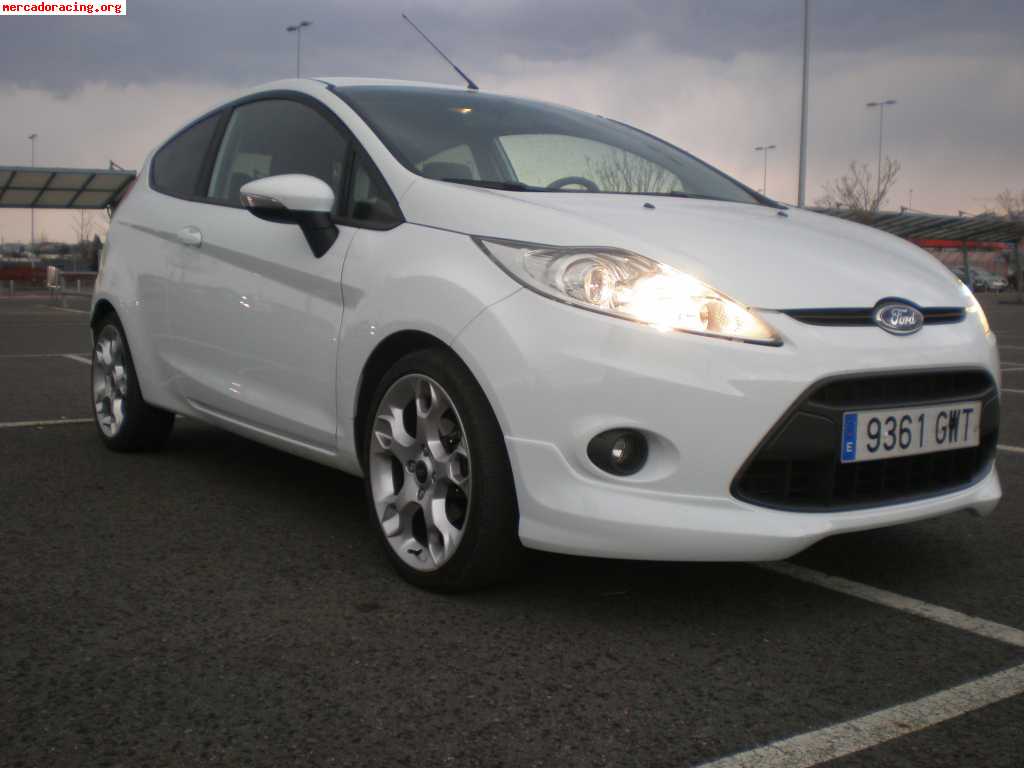 Se vende ford fiesta 1.6 120cv sport