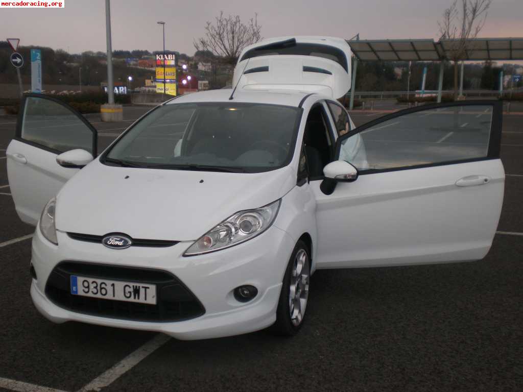 Se vende ford fiesta 1.6 120cv sport