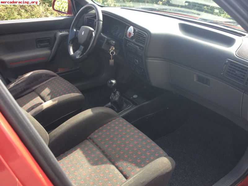 Se vende renault 19 16v version francesa