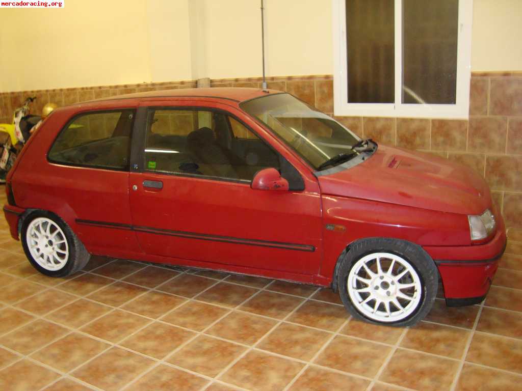 Clio 16v