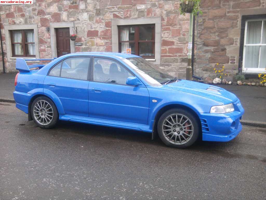 Mitsubishi lancer evolution vi volante a la derecha 6.999€