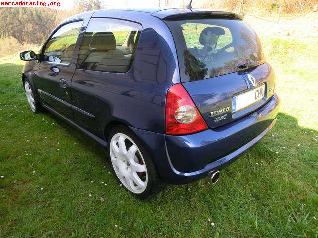 Renault - clio sport 2. 0 16v