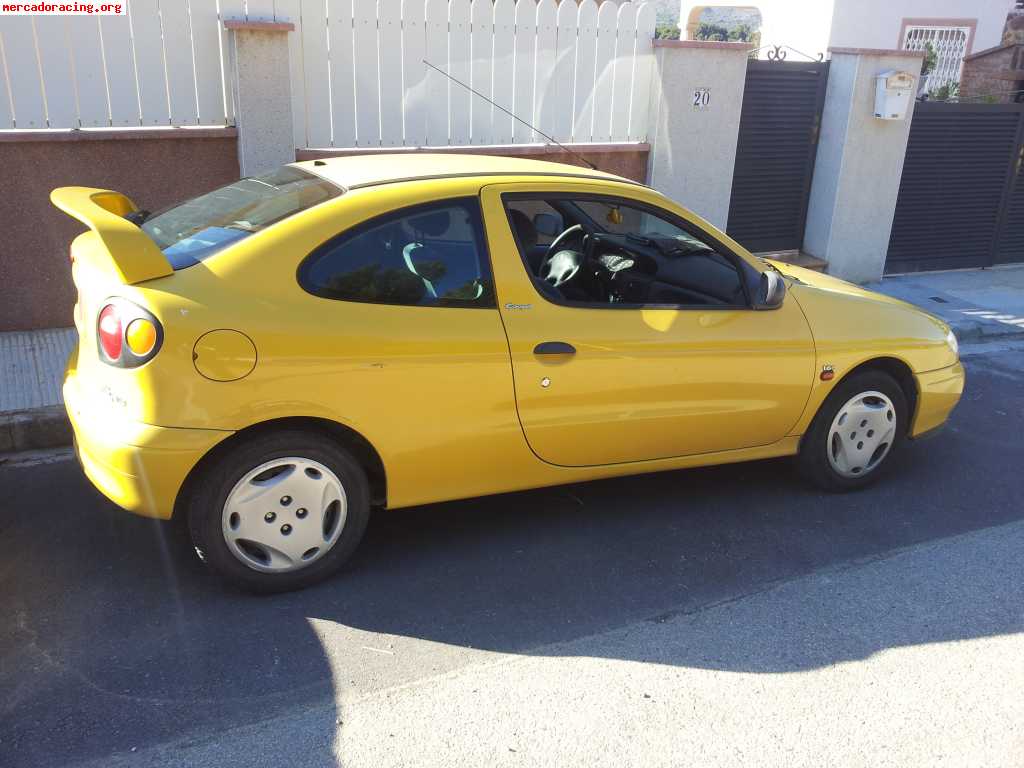Se vende megane coupe 1.6e   1500 euros