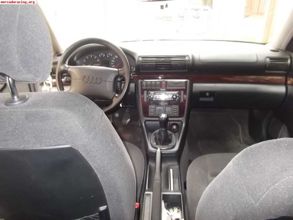 Audi 4 2.6 v6 gasolina perfecto de todo