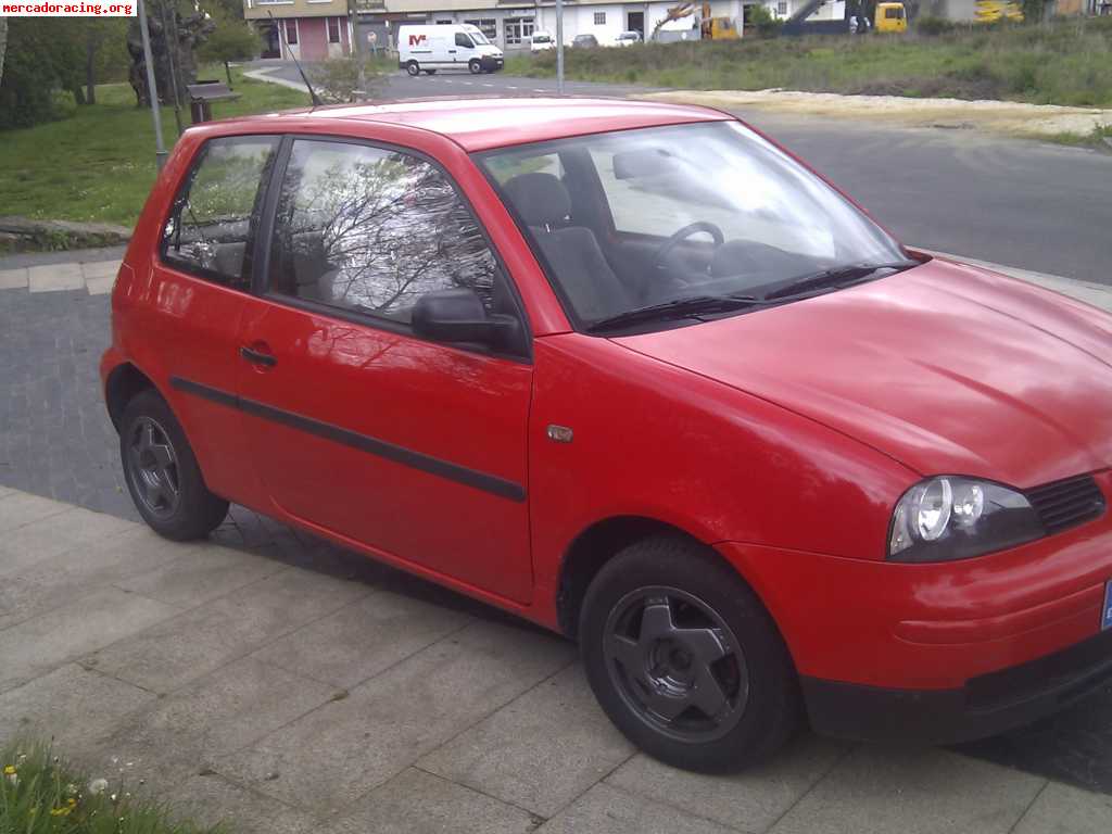 Seat arosa 1.0 año 00