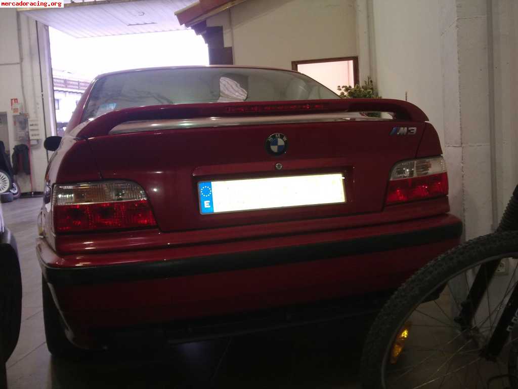 Se vende m3 e36 286cv con averia en junta de culata. .