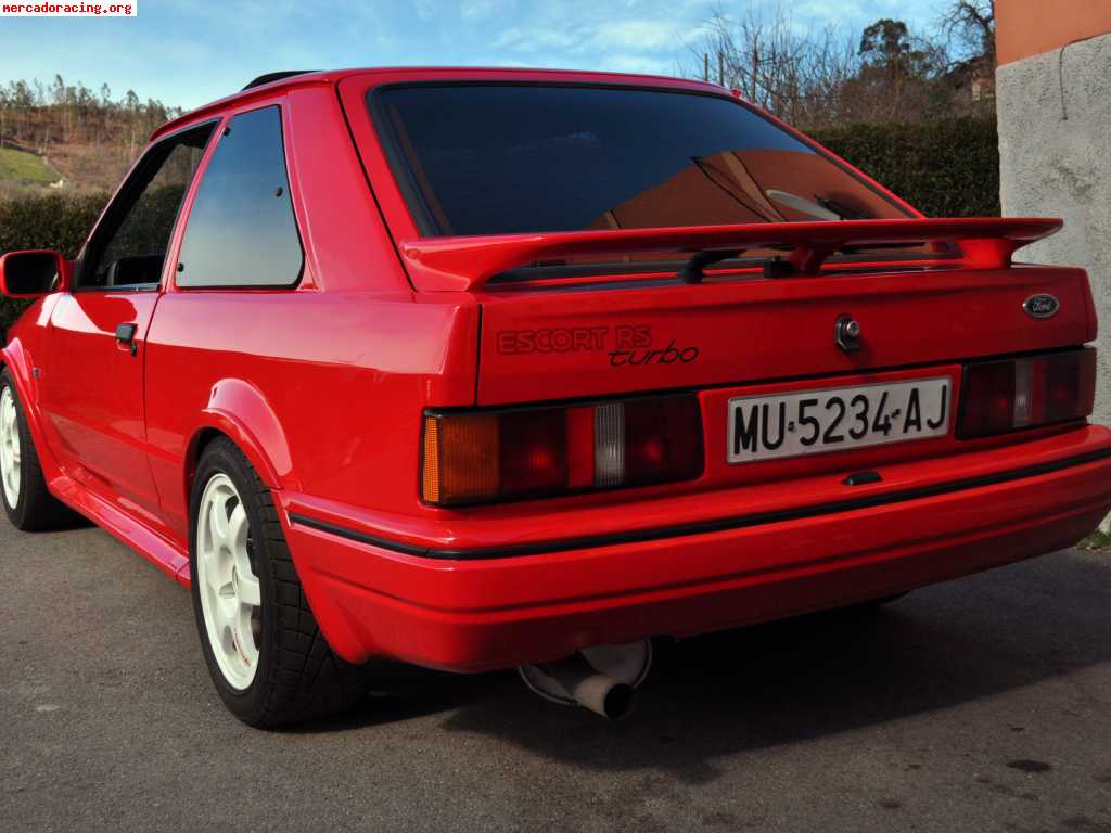 Ford escort rs turbo 