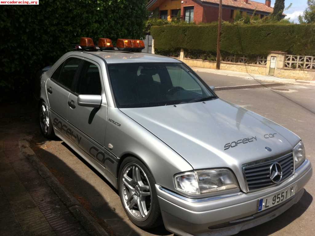 Vendo mercedes-benz c280 amg safty car