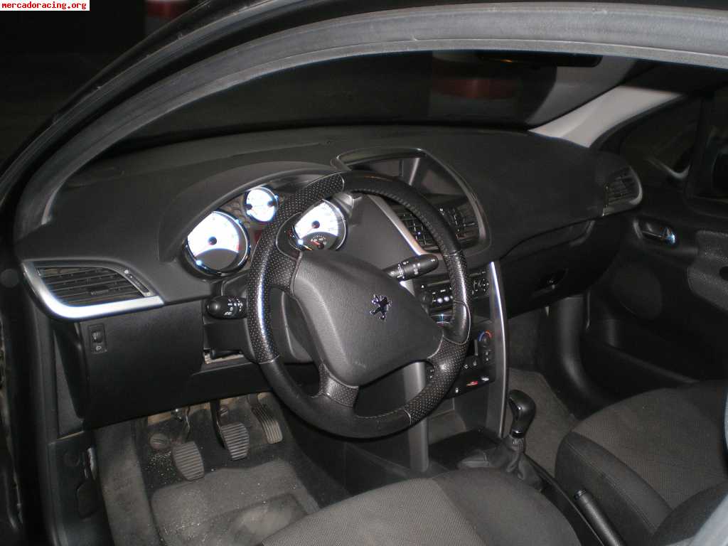 Peugeot 207 vti 120 sport