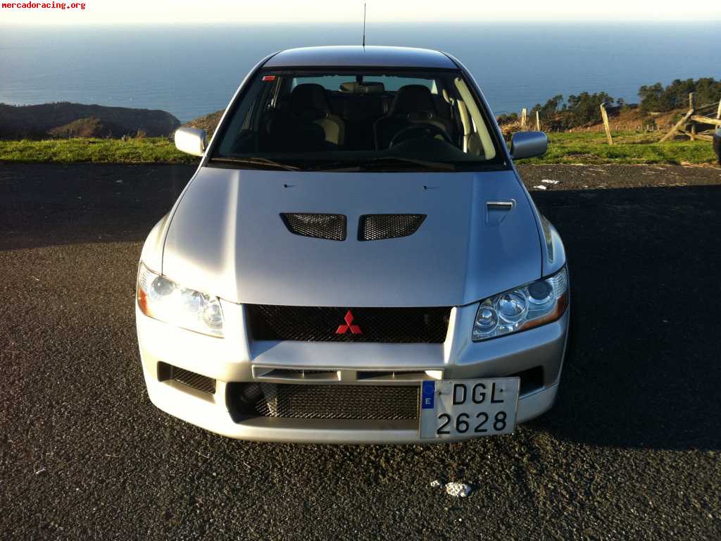 Se vende mitsubishi evo vii