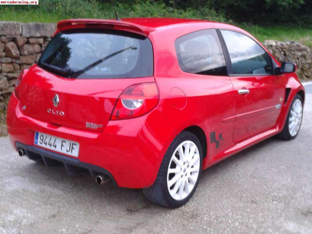 Vendo clio sport 2.0cc 200cv perfecto estado
