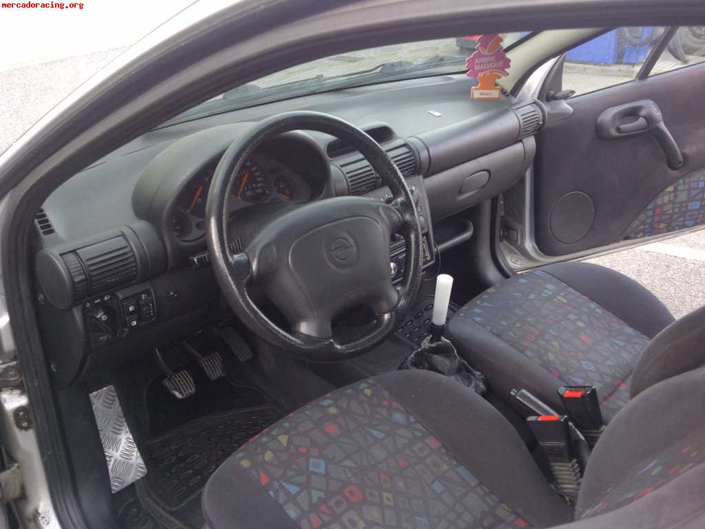 Opel tigra 1.4 16v